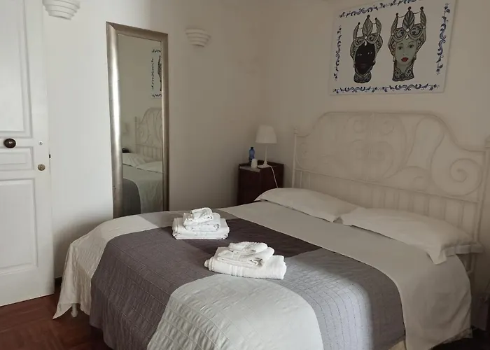 B&B Five Rooms